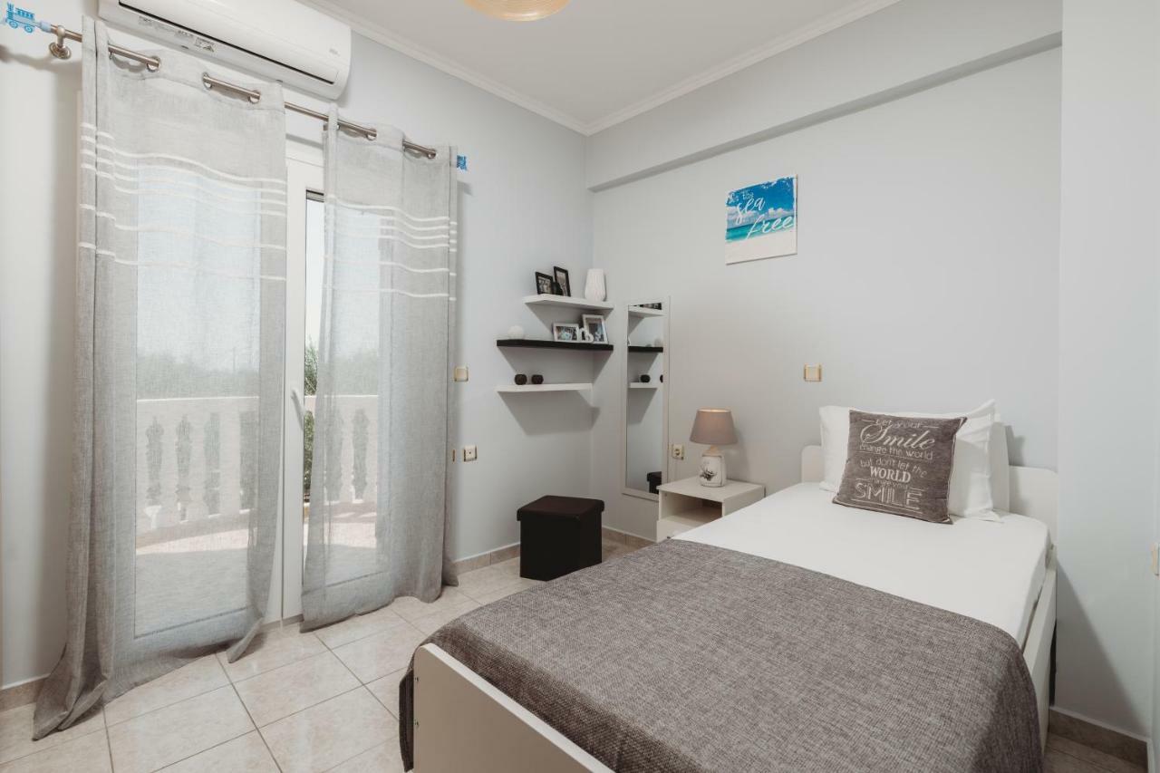 Villa Rosa 3 Bedroom With Sea View Трагаки Экстерьер фото